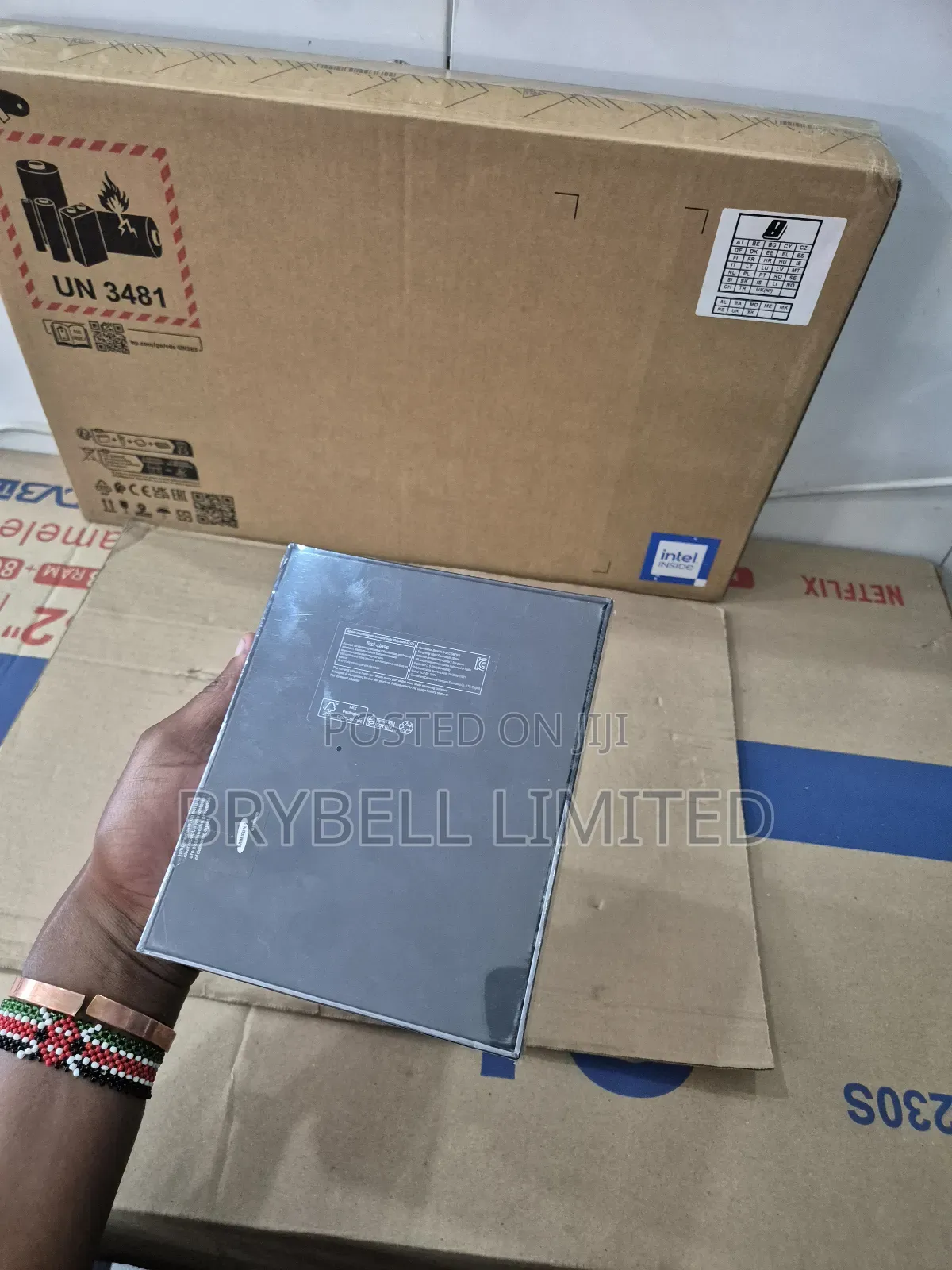New Samsung Galaxy Z Fold3 5G 256 GB Black