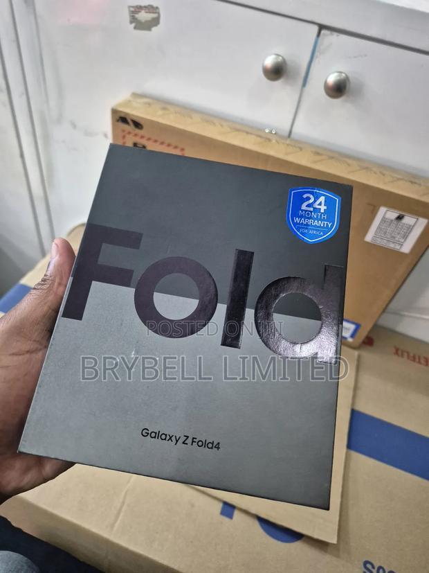 New Samsung Galaxy Z Fold4 512 GB Blue - thumbnail 3