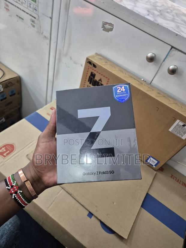 New Samsung Galaxy Z Fold3 5G 512 GB Blue - thumbnail 5