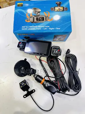 S22 4 Lens Dash Camera – Front, Rear Cabin Recording