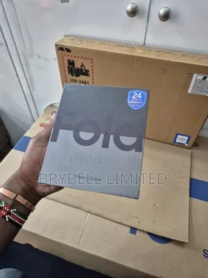 New Samsung Galaxy Z Fold4 256 GB Blue