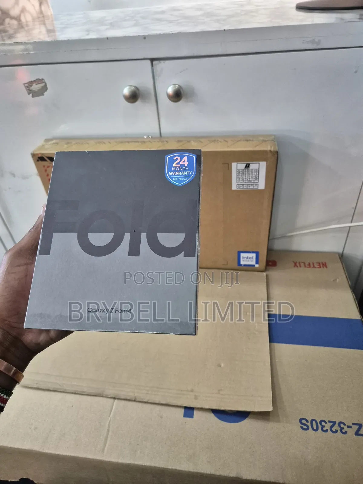 New Samsung Galaxy Z Fold4 256 GB Blue