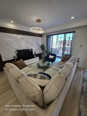 3bdrm Apartment in Gemini Plus Dsq, Gateway Mall Area for sale