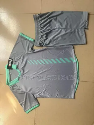 New Plains Collar Jerseys