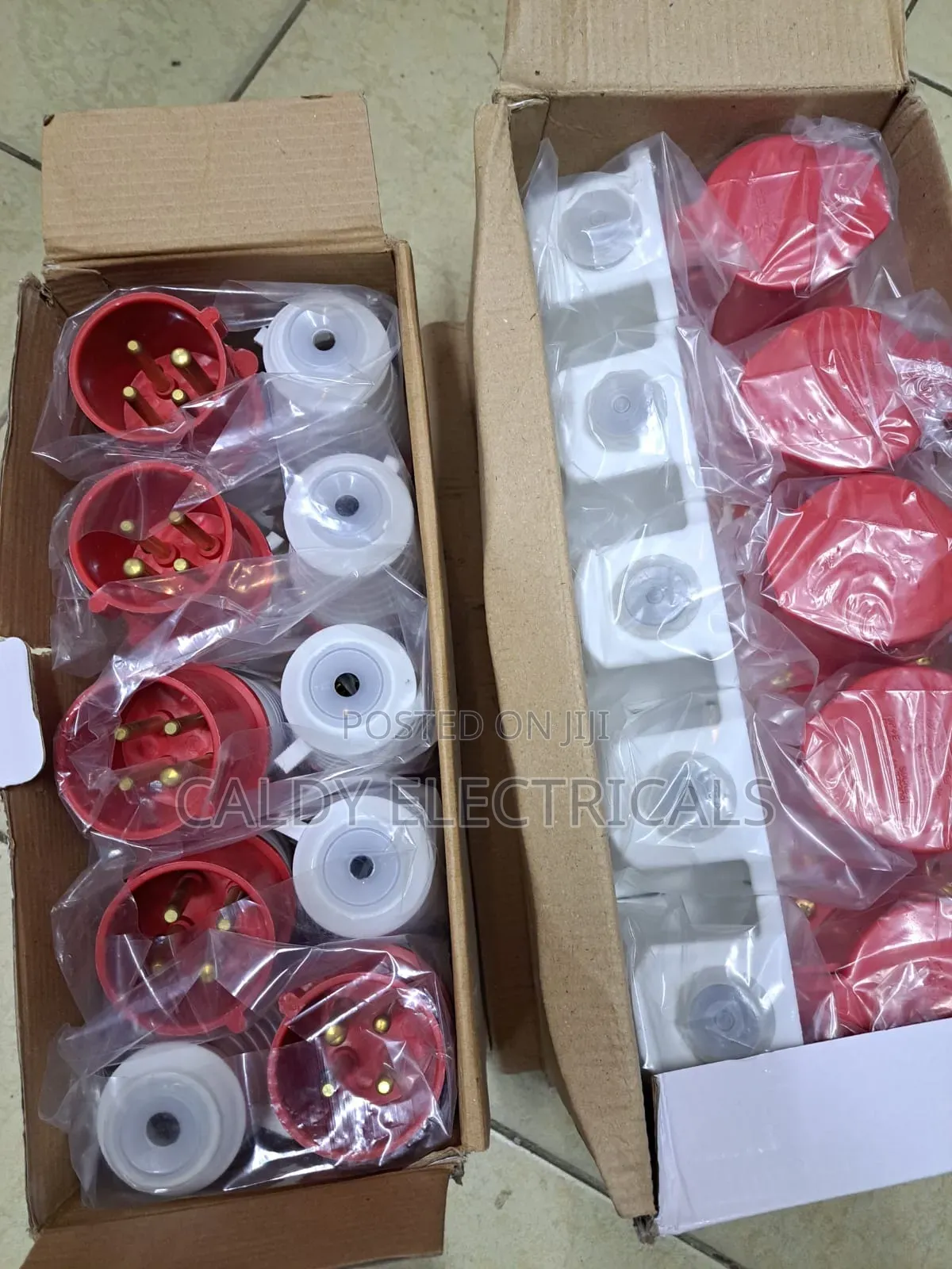 32a 4pin Industrial Cee Plugs and Sockets