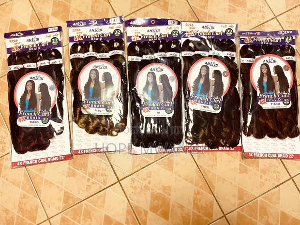 Imported French Curl Braid - main view