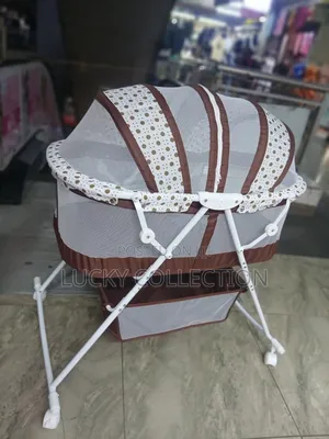 Baby Bassinet/Day Bed