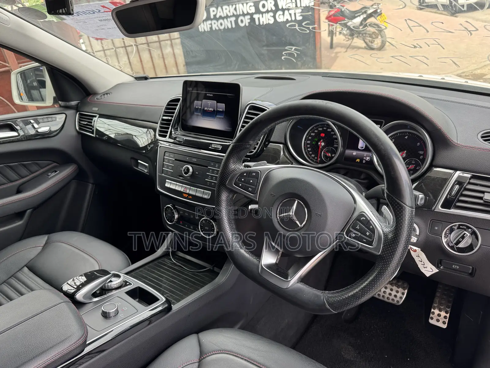 Mercedes-Benz GLE-Class GLE 350d 4MATIC 2019 White