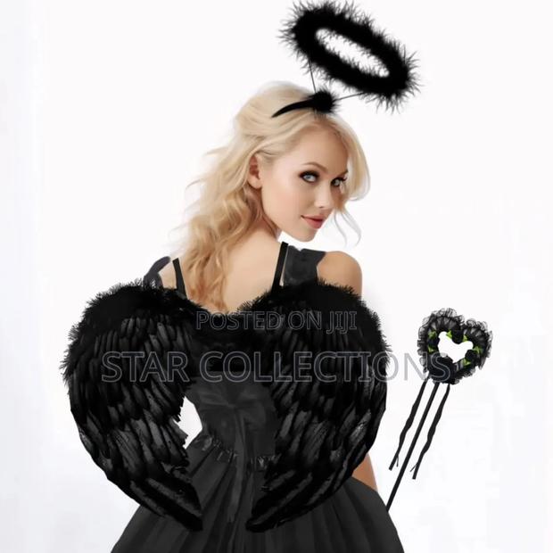 Medium Black Wing Angel Set - main view