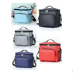 *Thermal Insulated Lunch Bag / Cooler Bag*