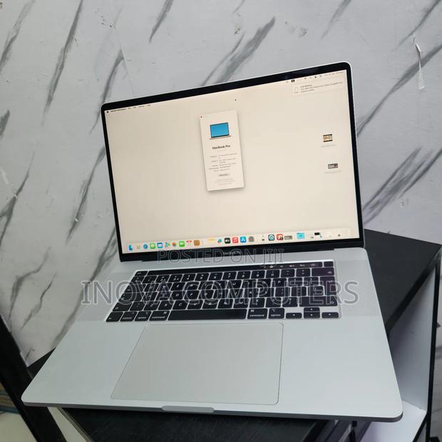 Laptop Apple MacBook Pro 2019 64GB Intel Core I9 SSD 512GB