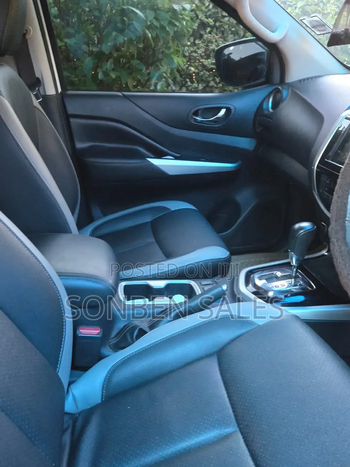 Nissan Navara 2017 White