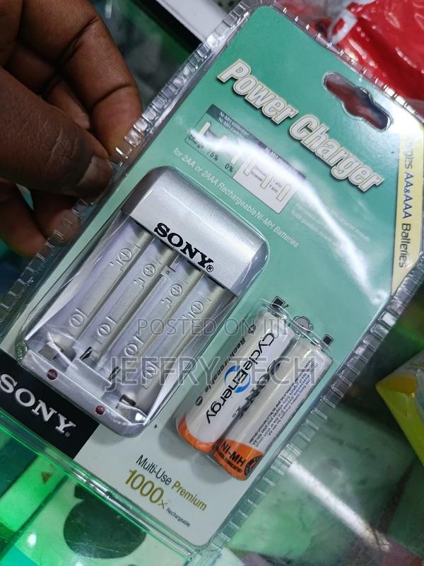 Sony Compact Charger (Aa)With Batteries Aa - thumbnail 3