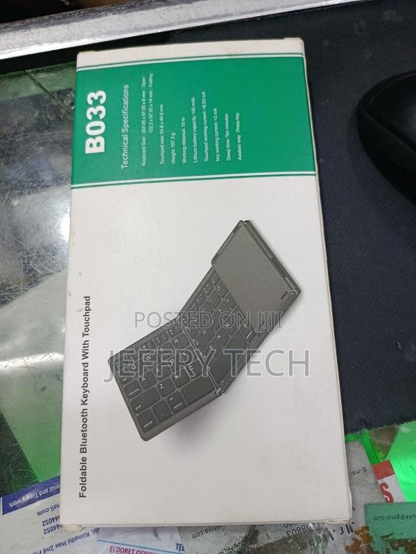 Foldable Bluetooth Keyboard With Touchpad - main view