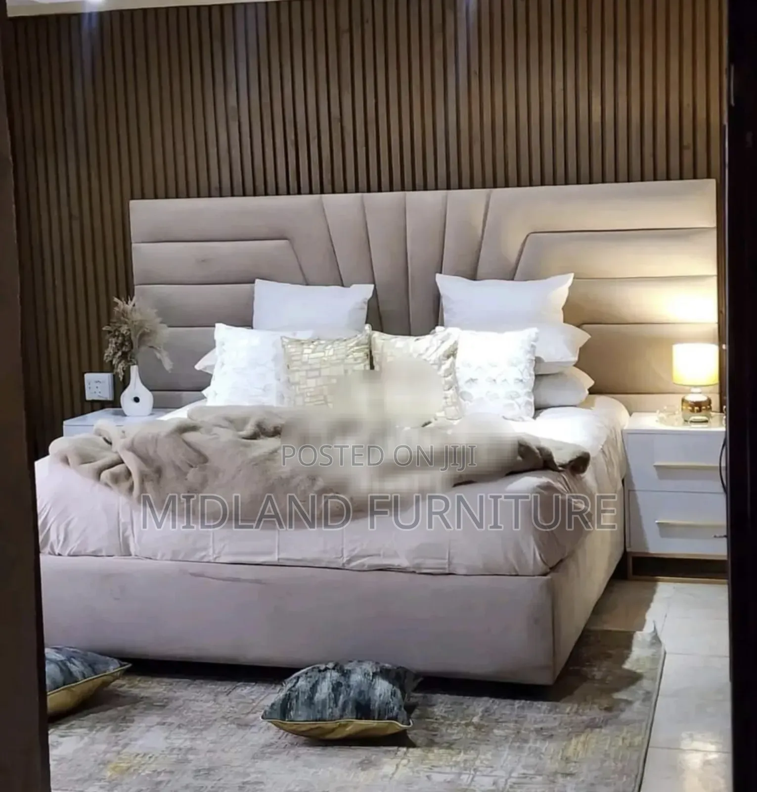 Queen-Size ( 5x6 ( Beds)