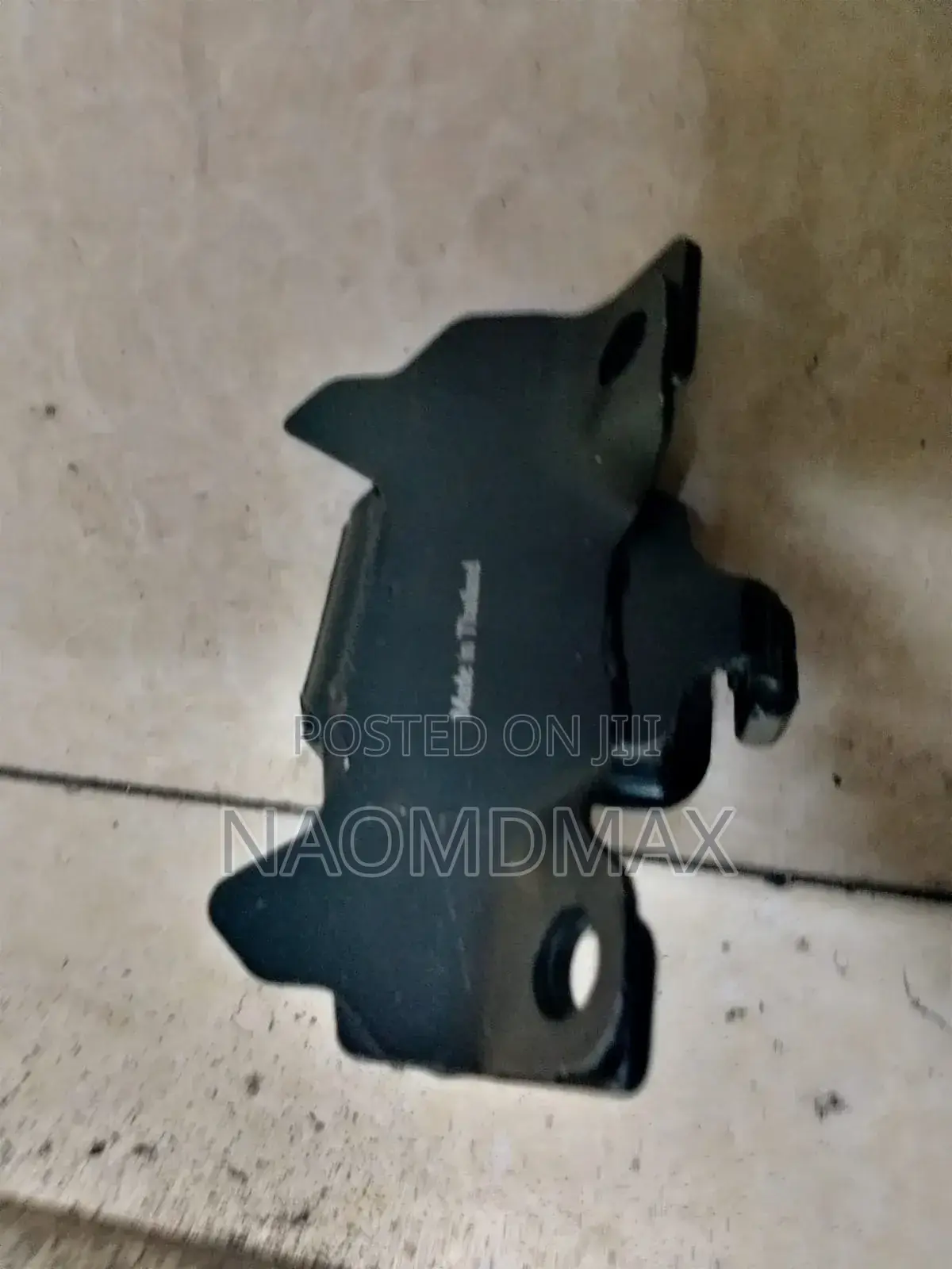 Engine Mount Isuzu 4jki
