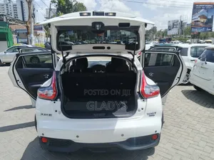 Nissan Juke 2018 White