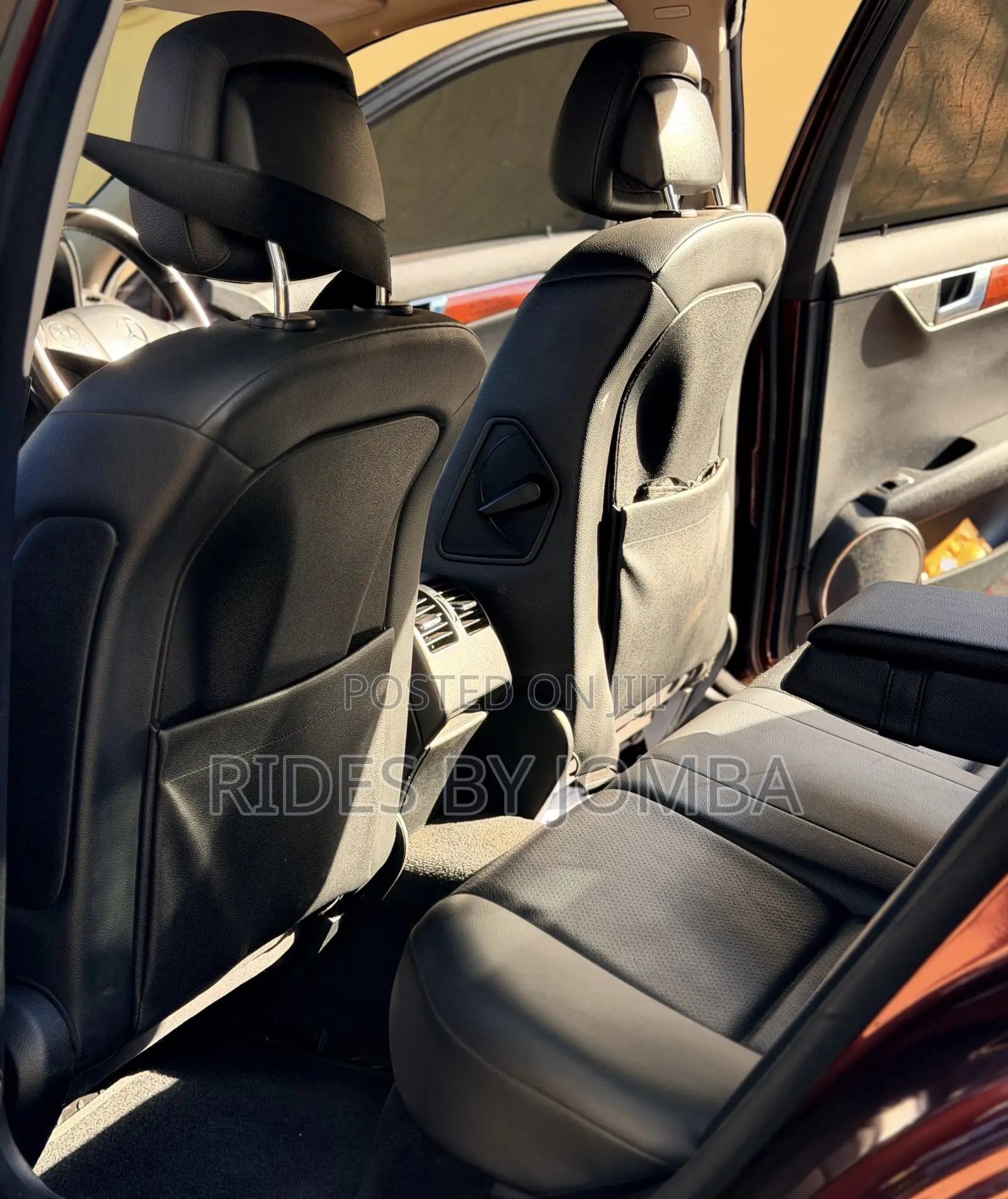 Mercedes-Benz C200 2008 Maroon