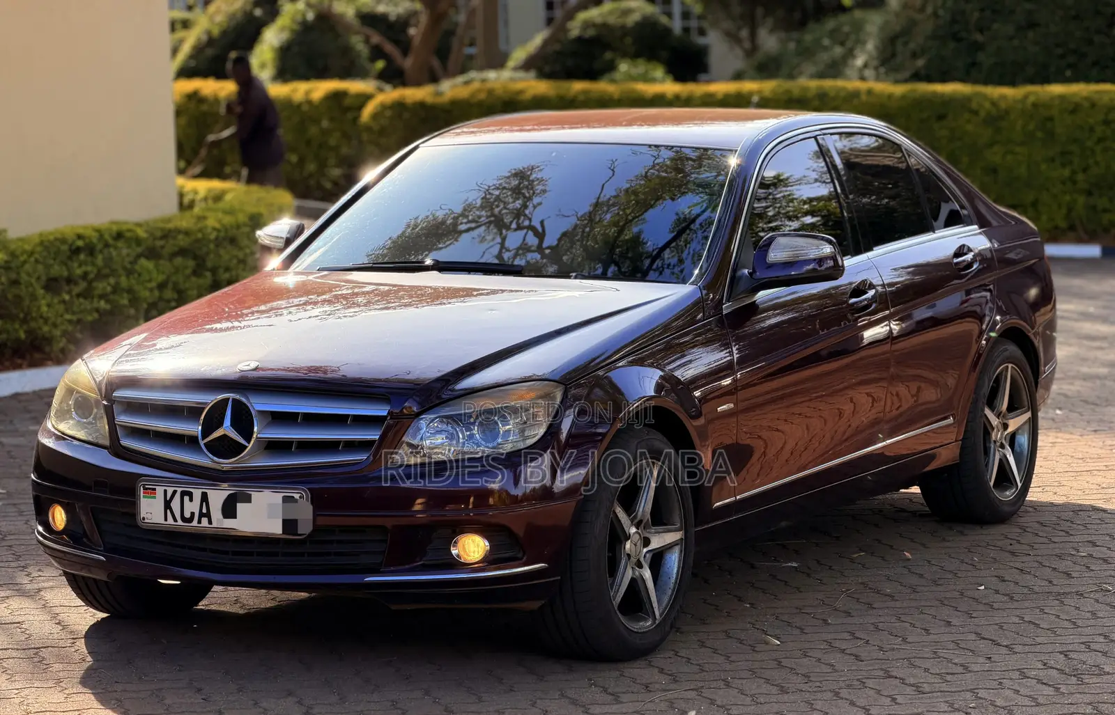 Mercedes-Benz C200 2008 Maroon