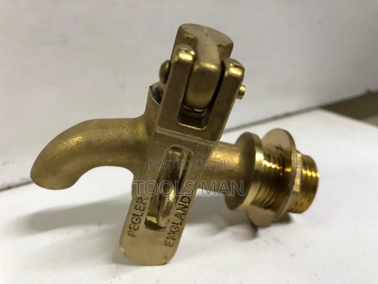 Pegler 1/2 " England Brass Lockable Bib Tap