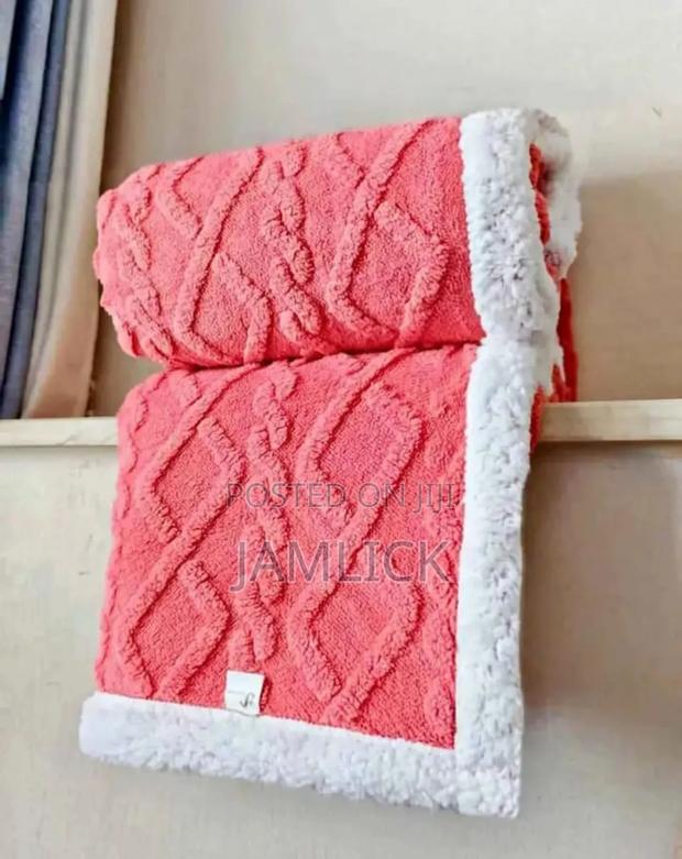 Sharper 6×6 Blanket –Sk - thumbnail 3