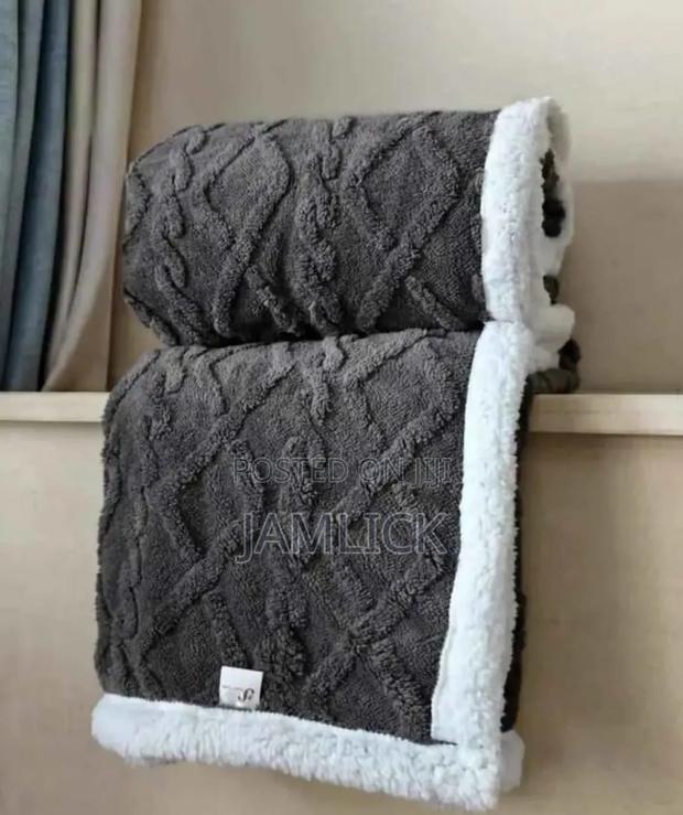 Sharper 6×6 Blanket –Sk - thumbnail 5