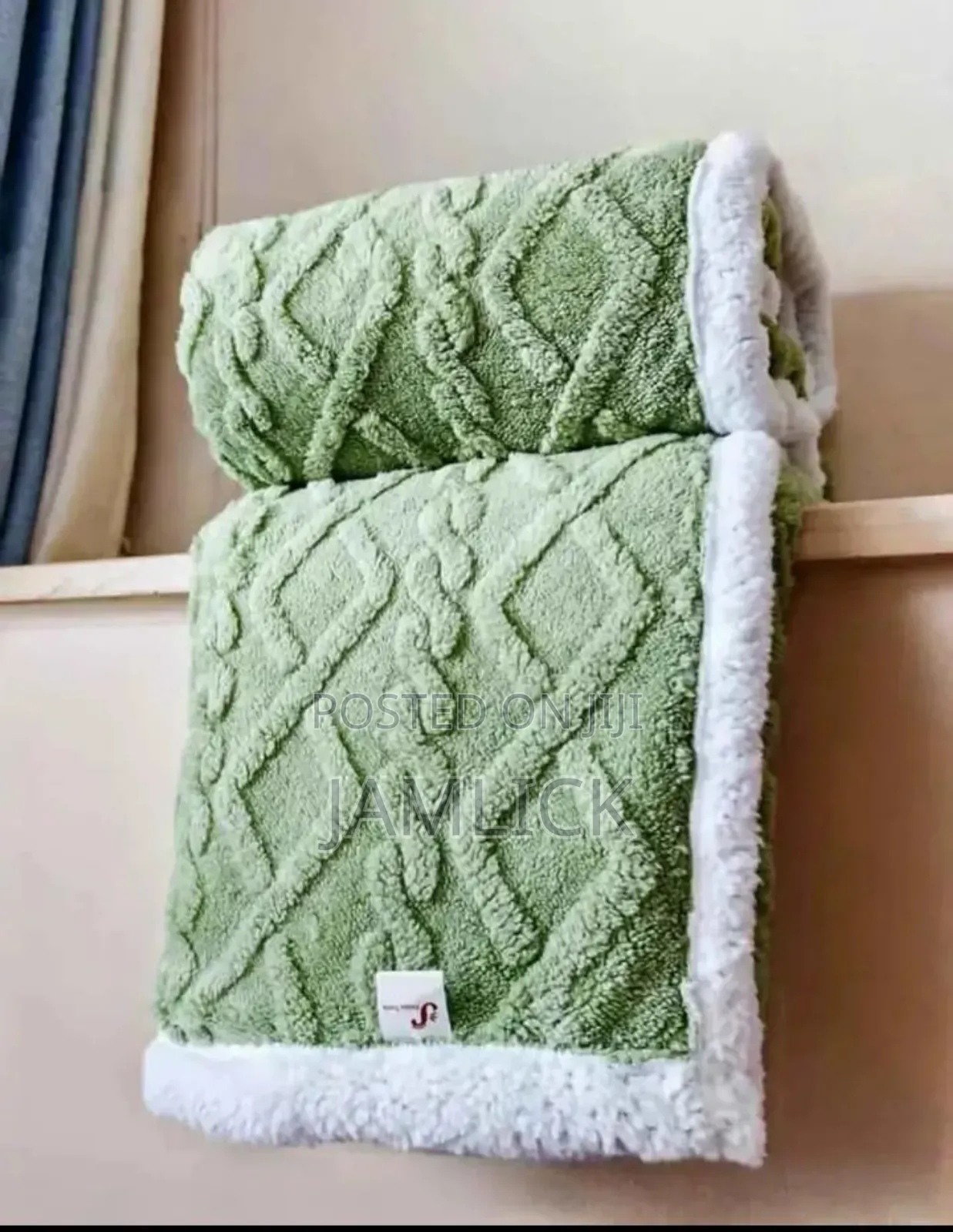Sharper 6×6 Blanket –Sk
