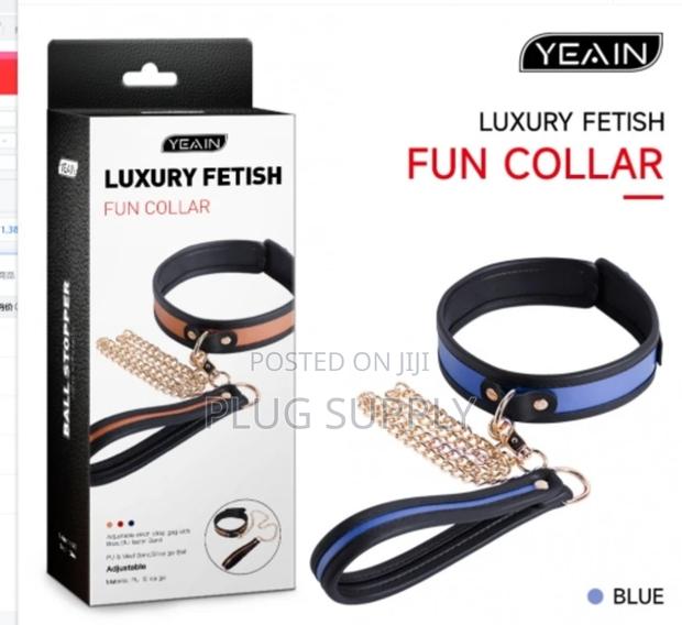 Erotic Luxury Fetish Fun Collar With Short Leash - thumbnail 2
