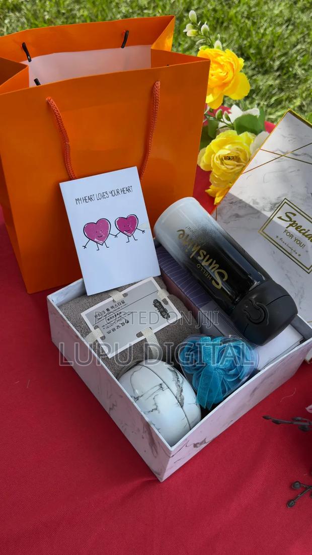 Valentines Sale Perfect Gift Combo - thumbnail 3