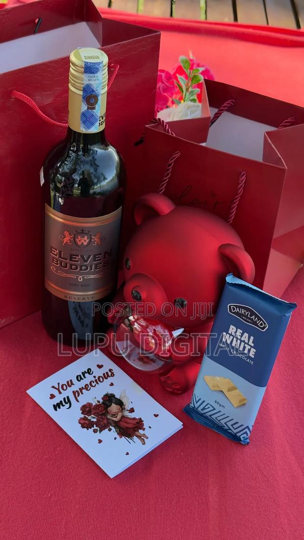 Chocolate Bar
Necklace/Ring Holder Doll
 Wine Bottle
 Card Bag - thumbnail 6