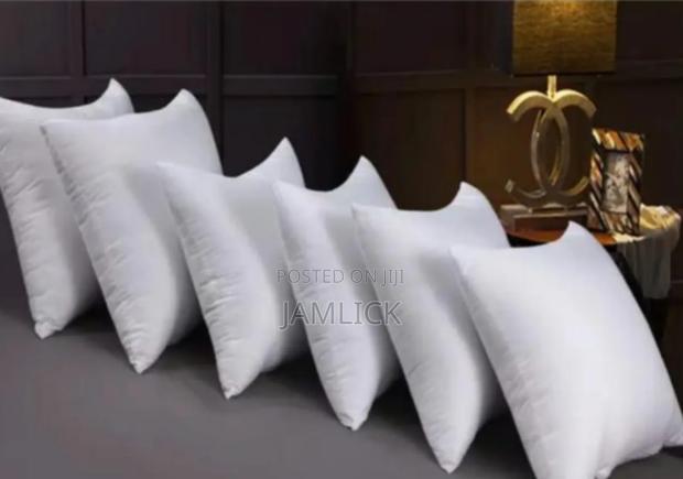 5pcs Throw Pillows – 45×45cm - Cl - main view