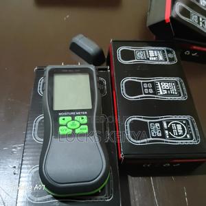 Distinguished Paper/Wood Moisture Content Meter - main view