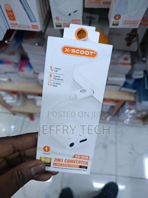 Usb-C Type C to 1/8" Aux Audio Headphone Adapter With Charging Active - thumbnail 2