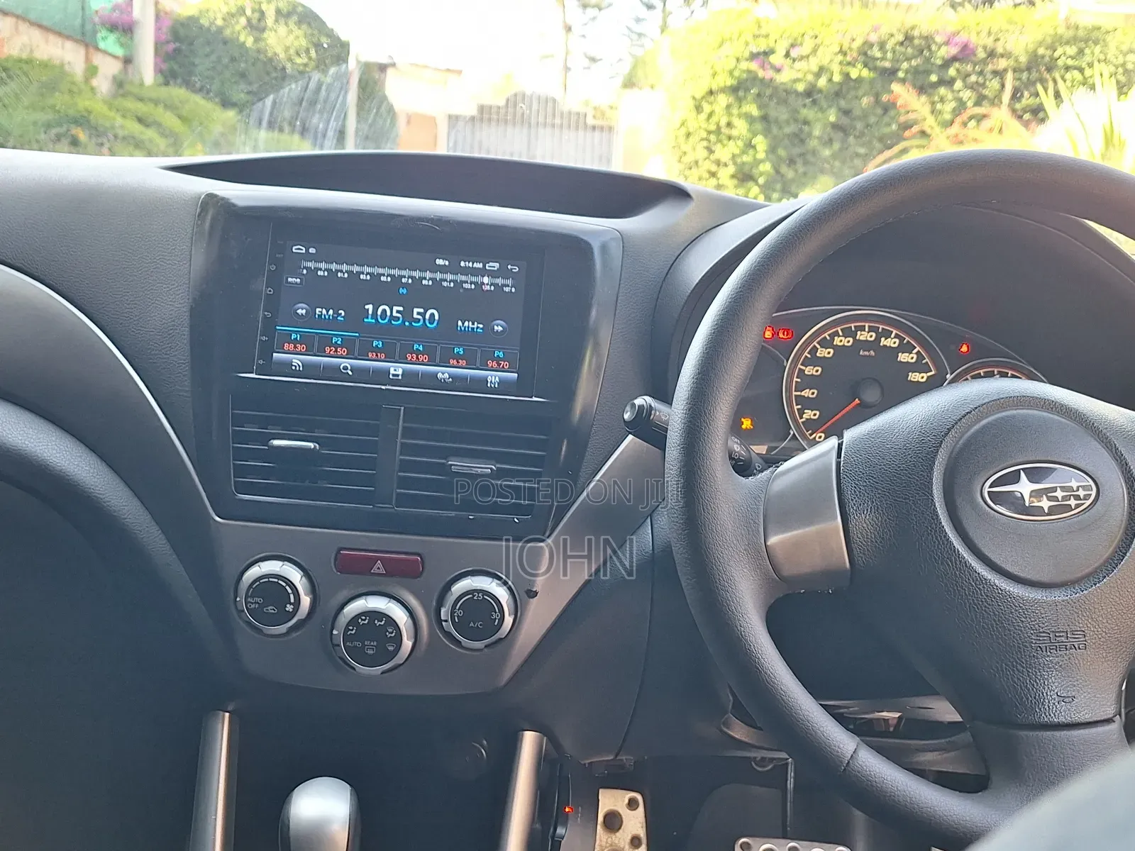 Subaru Forester 2010 Pearl