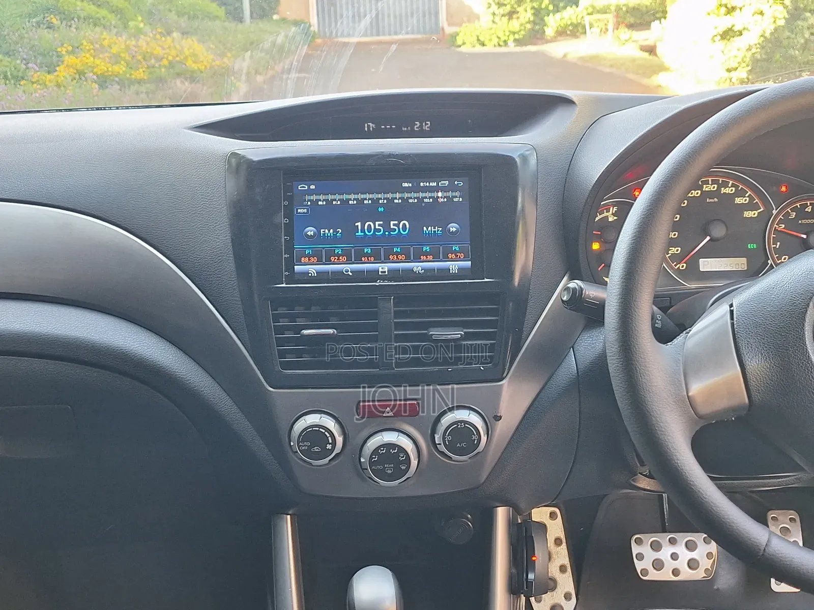 Subaru Forester 2010 Pearl