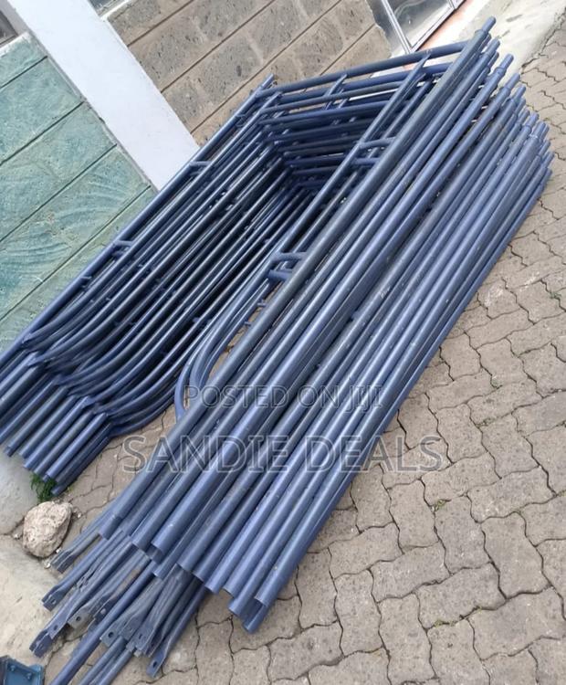 2m High Scaffolding Ladders