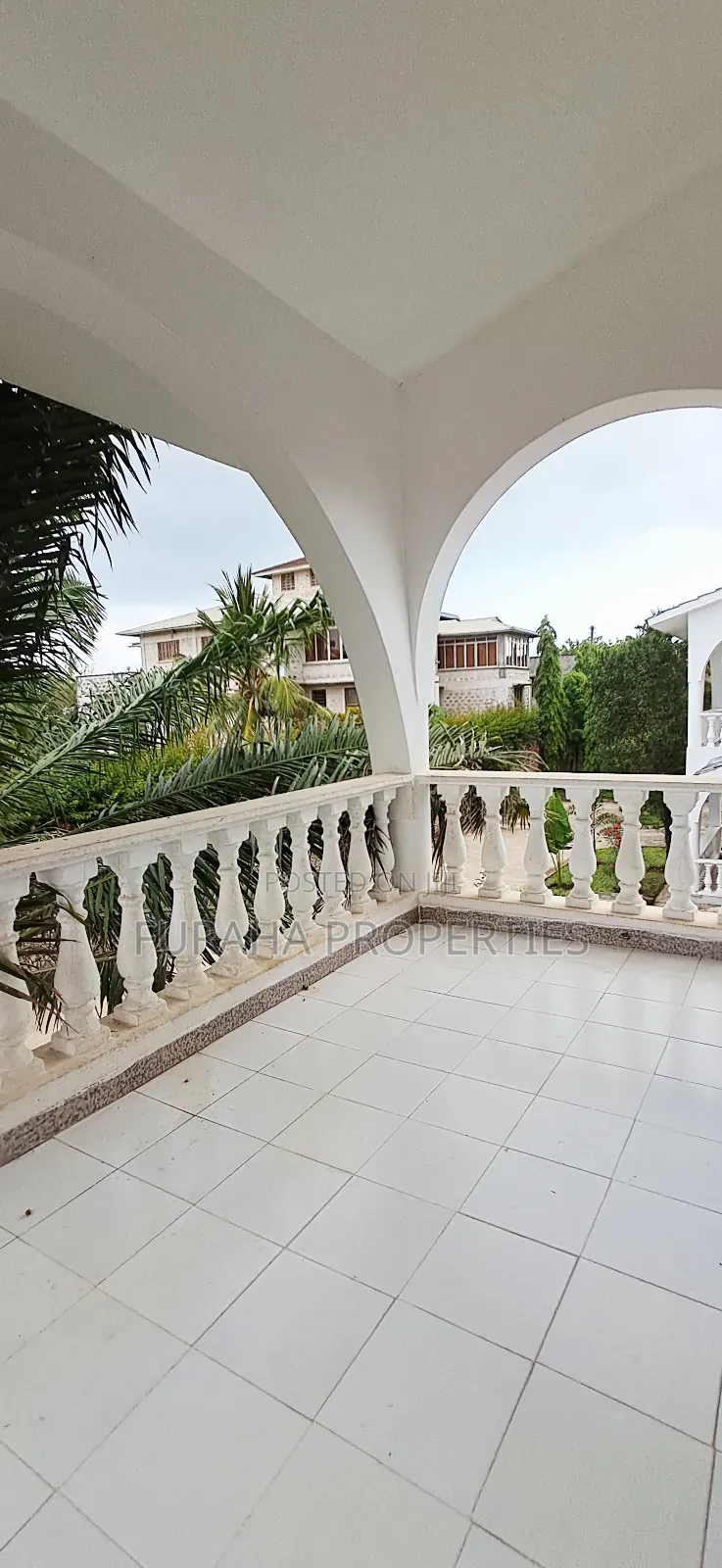 4bdrm Mansion in Shanzu for sale