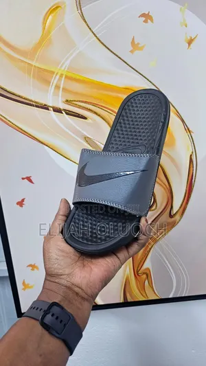 Nike Slides -Black/White/Green/Grey