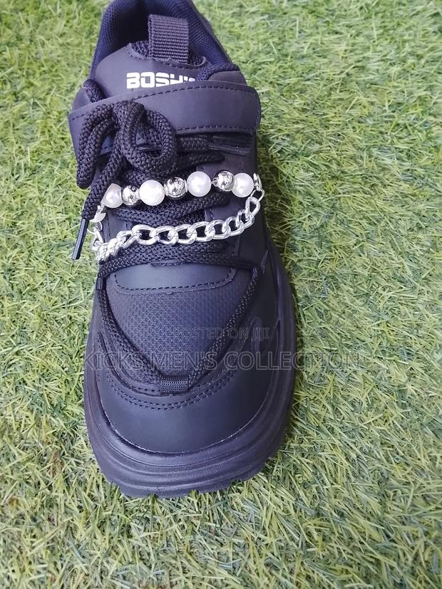 Boshion Sneakers - thumbnail 3