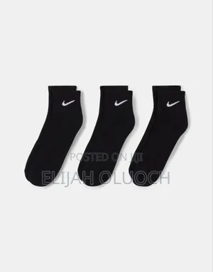 Nike Socks (White or Black)
Long and Short
Quality