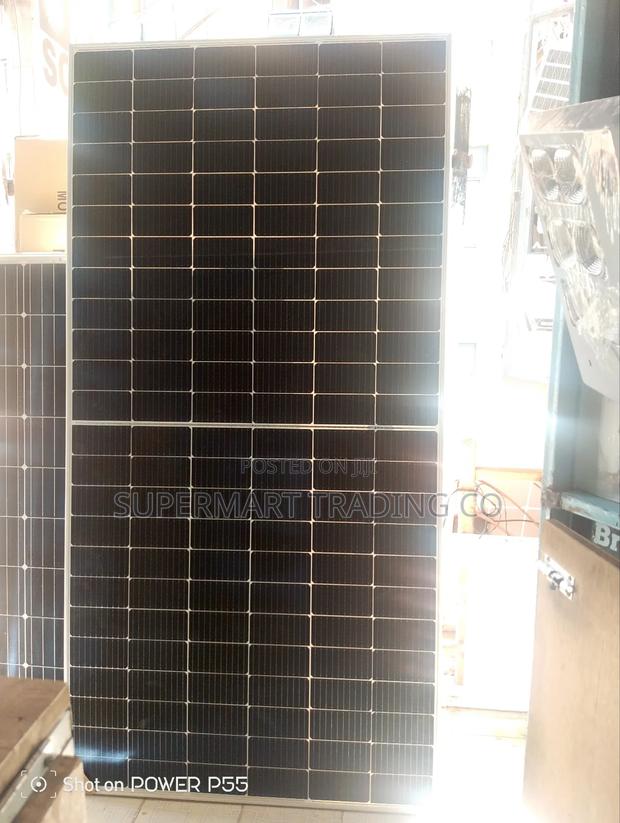 Solar Panel 550wts - main view