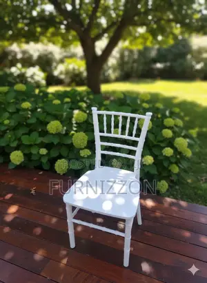 Kids White Chiavari Chair for Parties