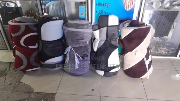 Tc Brand Single Woolen Duvets*Size 6*6 - thumbnail 5