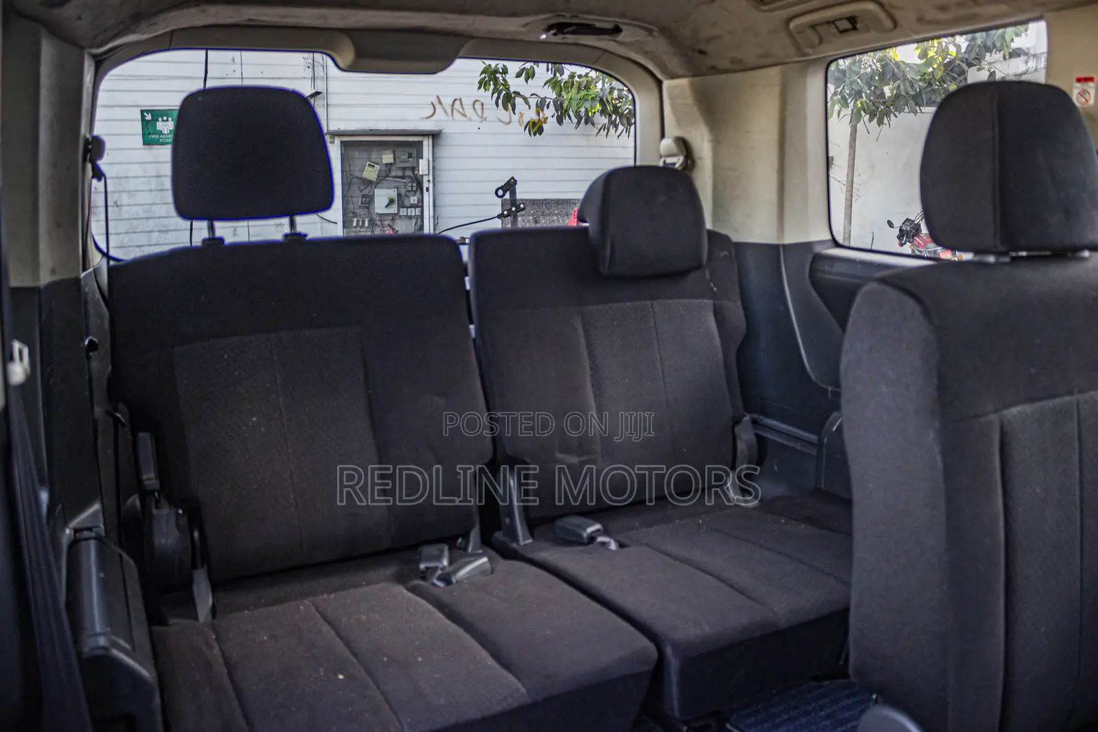 Mitsubishi Delica 2018 Silver