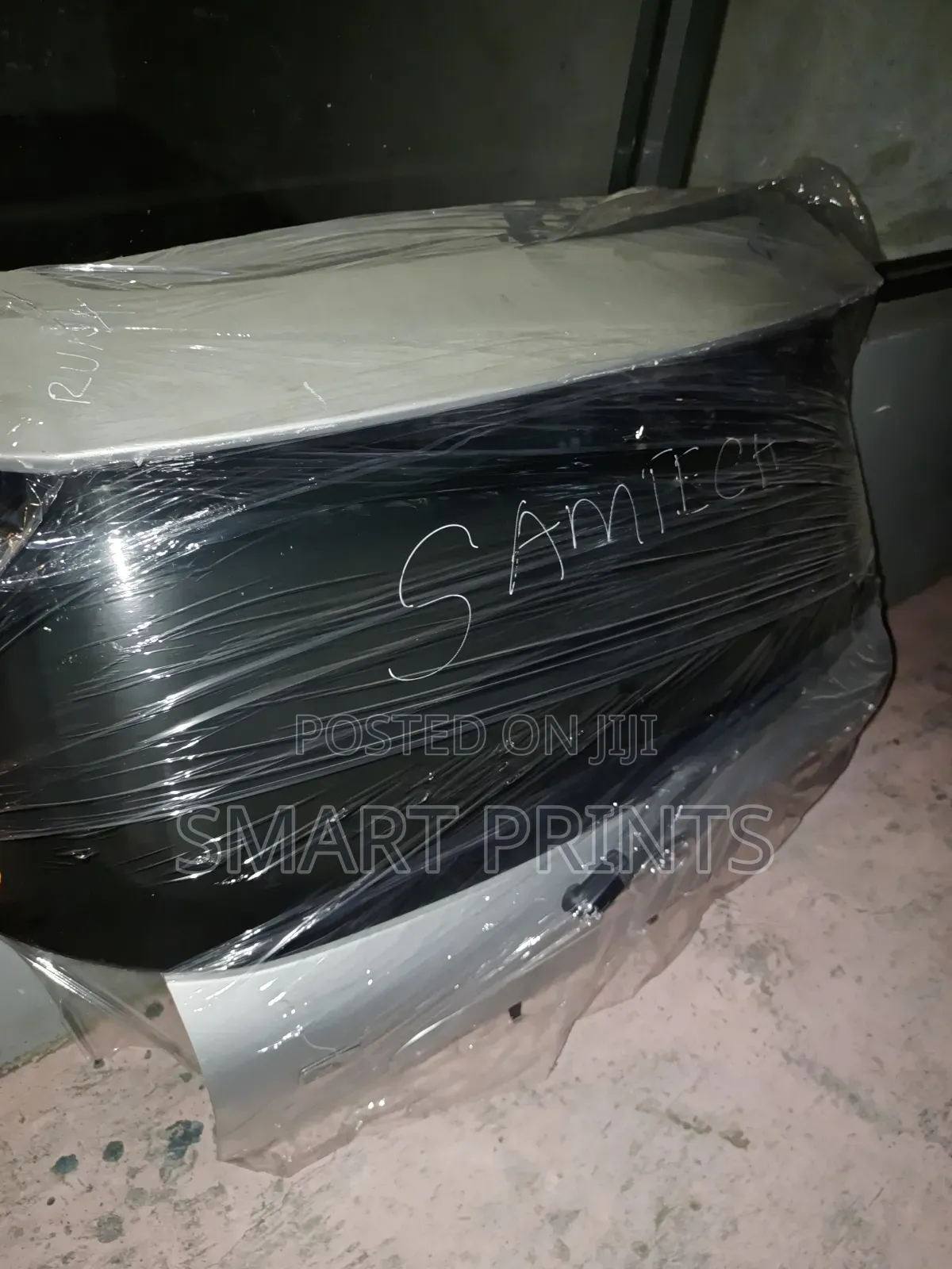 Best Quality Ex Japan Toyota Runx Boot Available