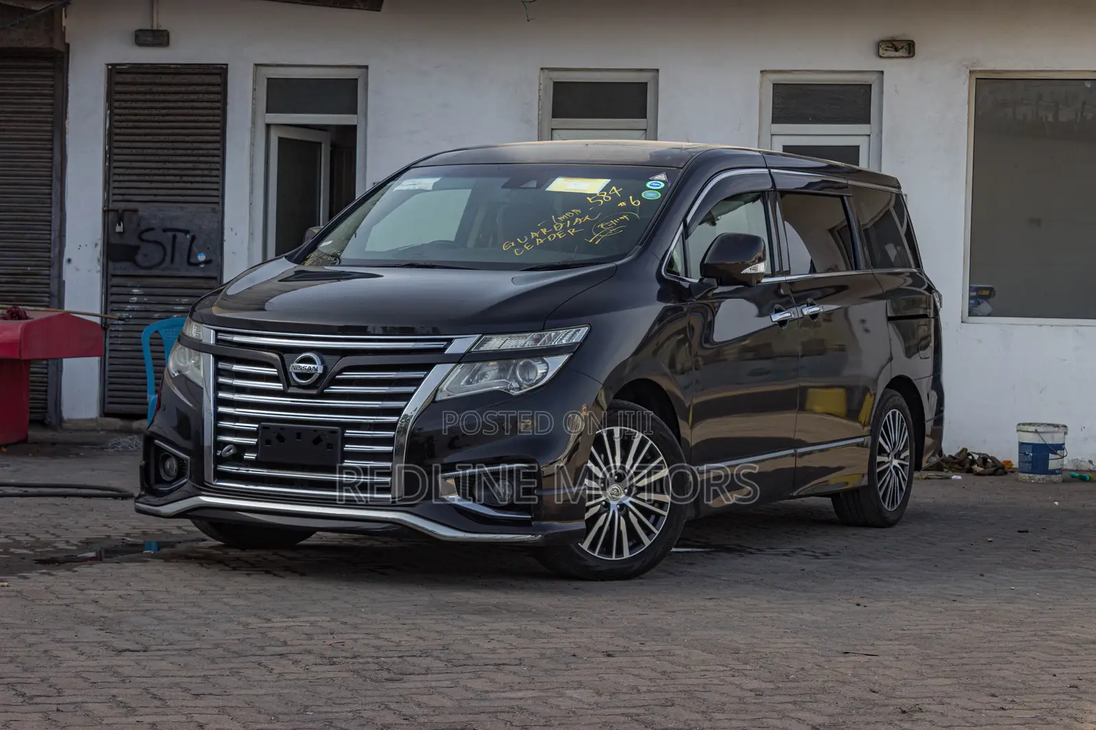 Nissan Elgrand 2018 Black