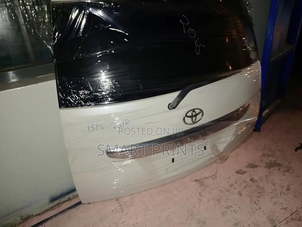 Best Quality Ex Japan Toyota Isis 2012 Boot Available