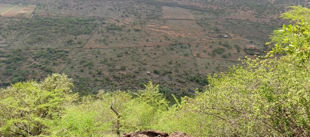 One Acre Cliff Plot With Scenic Views in Ngong Kimuka - thumbnail 3