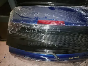 Exquisite Quality Ex Japan Toyota Fielder 161 Boot in Good Condition