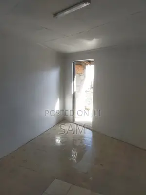 Donholm (Outer Ring Rd) Shop for Rent